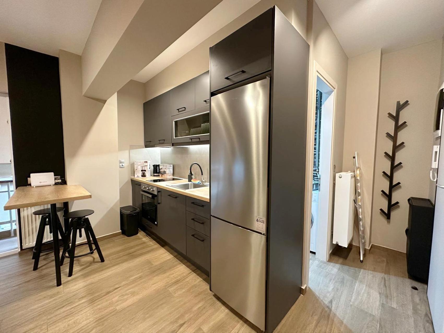 Wsd Sfaelou Apartment Hotel Афины Экстерьер фото